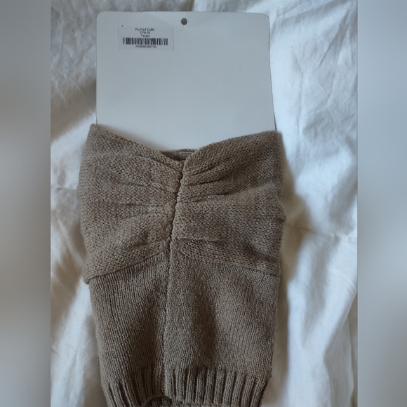 NWT Grace & Lace Tan  Ruched Boot Cuffs - Picture 2 of 2